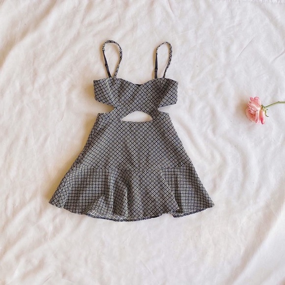 Papaya Cut-Out Dress - Picture 3 of 3